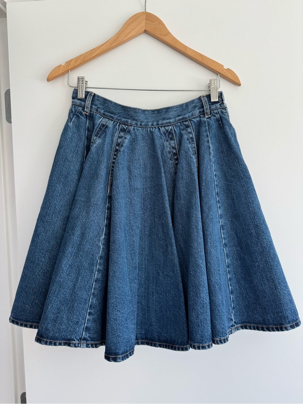 Alaia blue denim skater pleated jean skirt - Picture 5 of 12